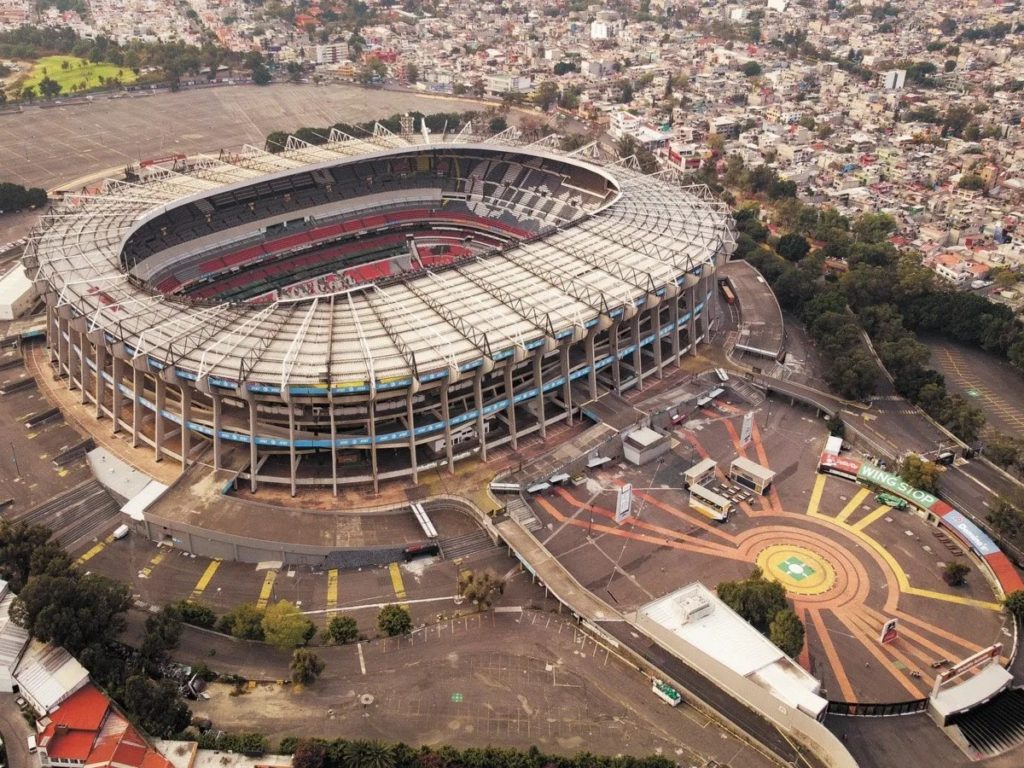 Estadios más importantes: Estadio Azteca 